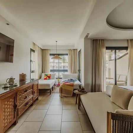 Gran Melia Palacio De Isora & ホテル