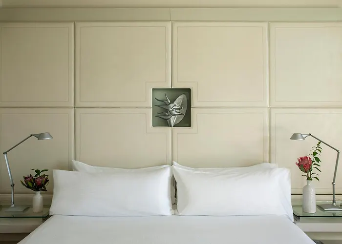 Gran Melia Palacio De Isora & Hotell Alcalá la Real