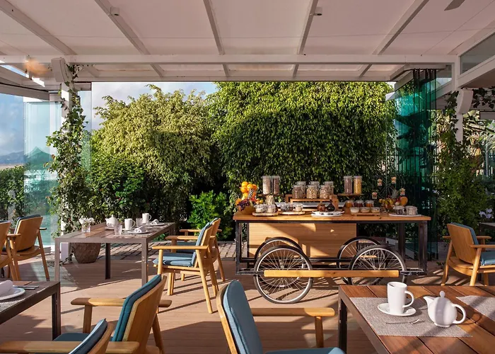 Gran Melia Palacio De Isora & Hotel