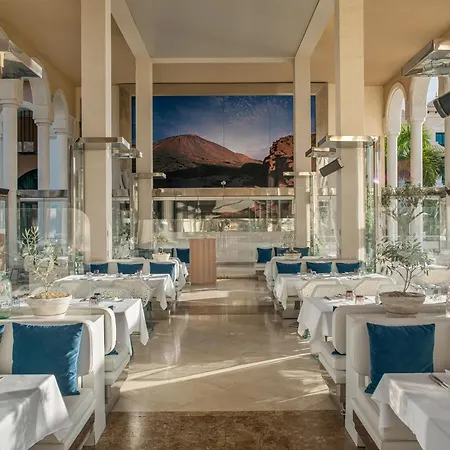 Gran Melia Palacio De Isora & Alcalá la Real