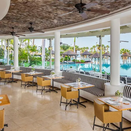 酒店 Gran Melia Palacio De Isora & Alcalá la Real