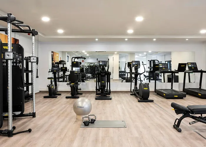 Gran Melia Palacio De Isora & Ξενοδοχείο Alcalá la Real