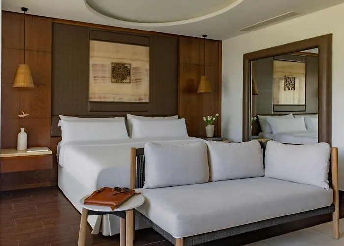 Gran Melia Palacio De Isora & فندق Alcalá la Real