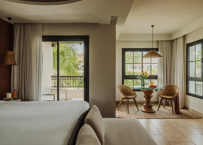 Gran Melia Palacio De Isora & Alcalá la Real