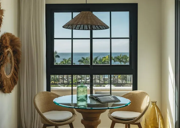 Gran Melia Palacio De Isora & فندق Alcalá la Real