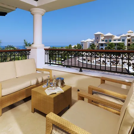 Gran Melia Palacio De Isora & Alcalá la Real